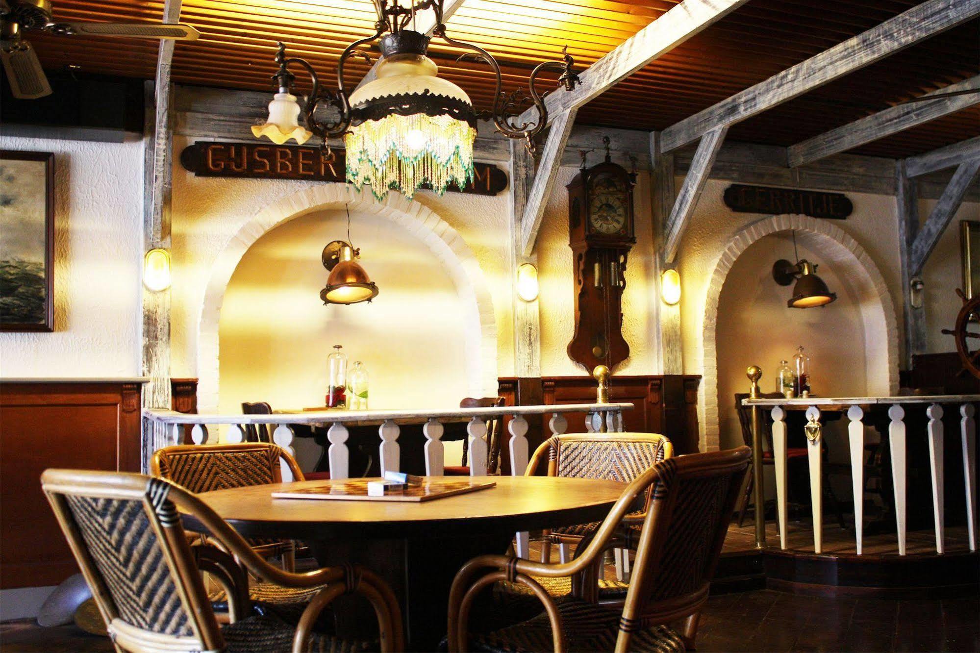 Hotel-Restaurant Loodsmans Welvaren Bv Den Hoorn  Ngoại thất bức ảnh